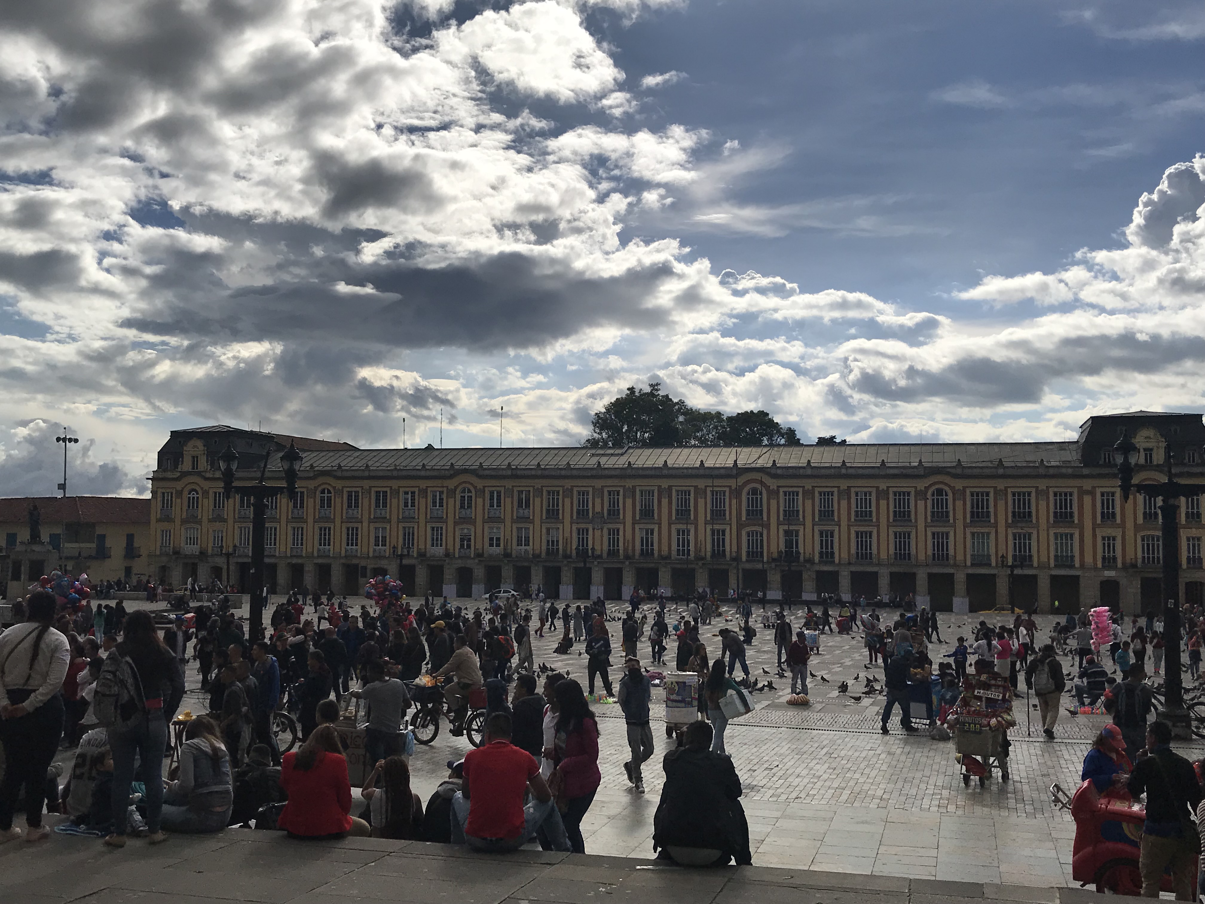 Noticia Corte Constitucional da alcance a postura sobre decreto que hacía responsables a revisores fiscales y contadores en operaciones no autorizadas de captación o recaudo