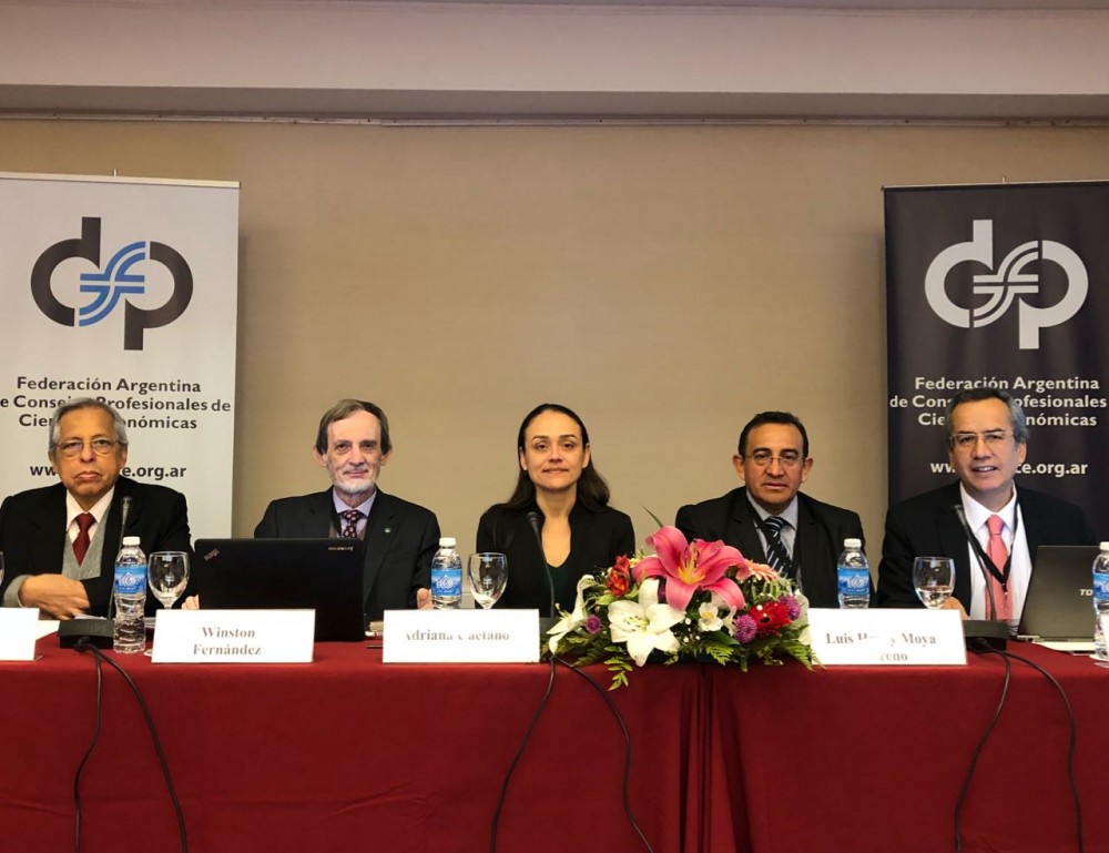 Foto-LHMM-1-arg-jul-18-2.jpg Foto-LHMM-1-arg-jul-18-2.jpg