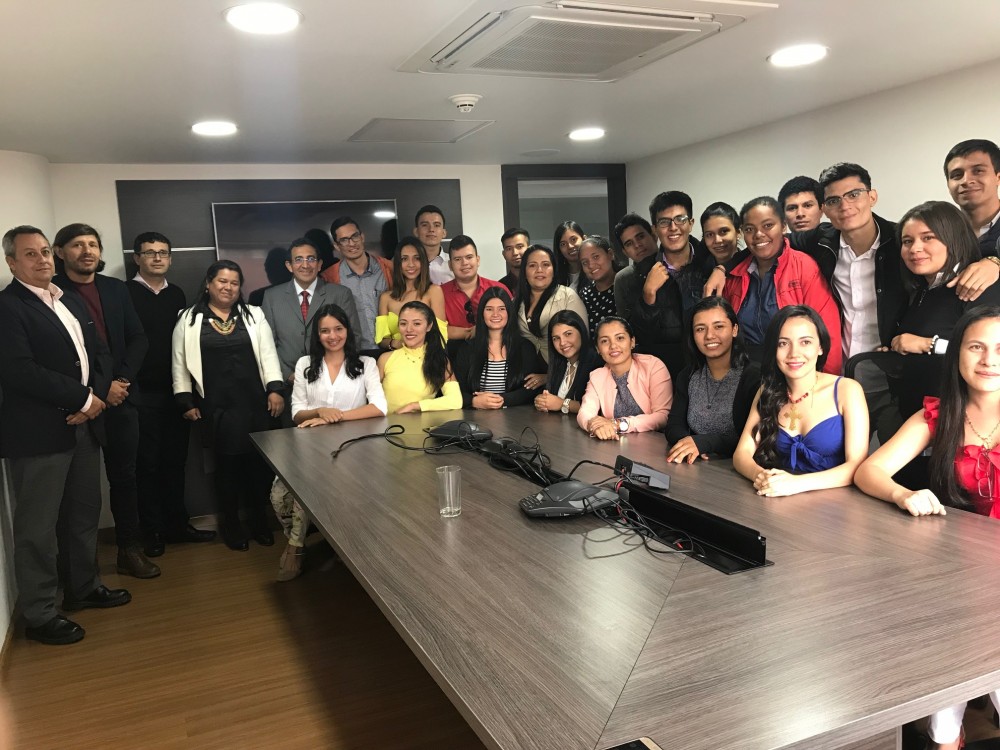 Surcol-2.jpg Surcol-2.jpg